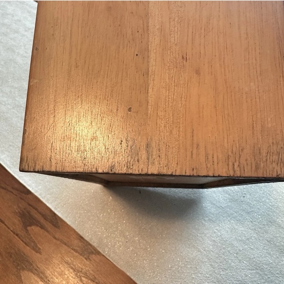 Rustic Wooden Organizer with Rooster Design - Picture 8 of 10